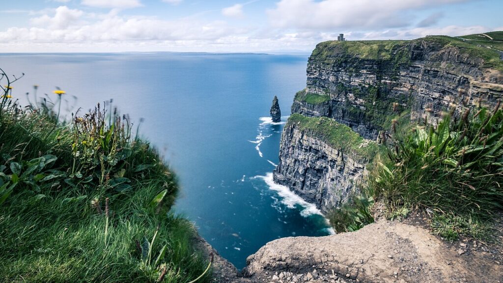 The Cliffs of Moher: When to Go and What to Skip